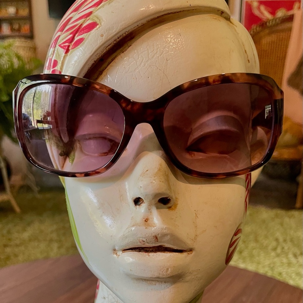 Oscar de la Renta Brown Oversized Sunglasses